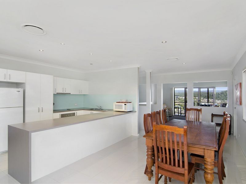 33 Yamba Street, Pacific Pines QLD 4211