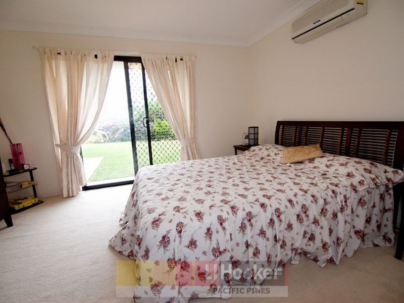 10A Manra Way, Pacific Pines QLD 4211