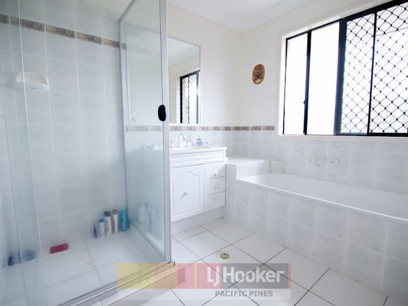 10A Manra Way, Pacific Pines QLD 4211