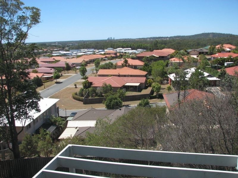 2/16 Honolulu Rise, Pacific Pines QLD 4211