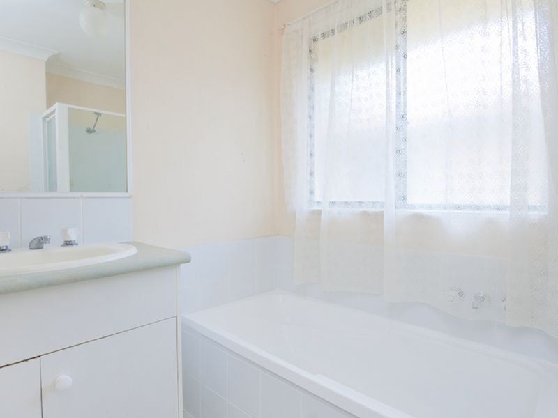 16 156 Greenacre Drive, Arundel QLD 4214