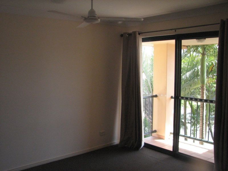 16 156 Greenacre Drive, Arundel QLD 4214