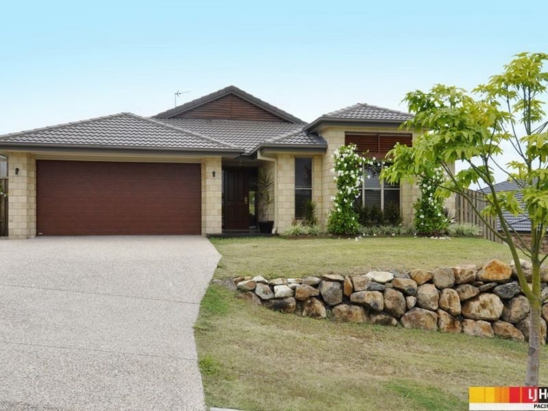 9 Minyon Court, Pacific Pines QLD 4211