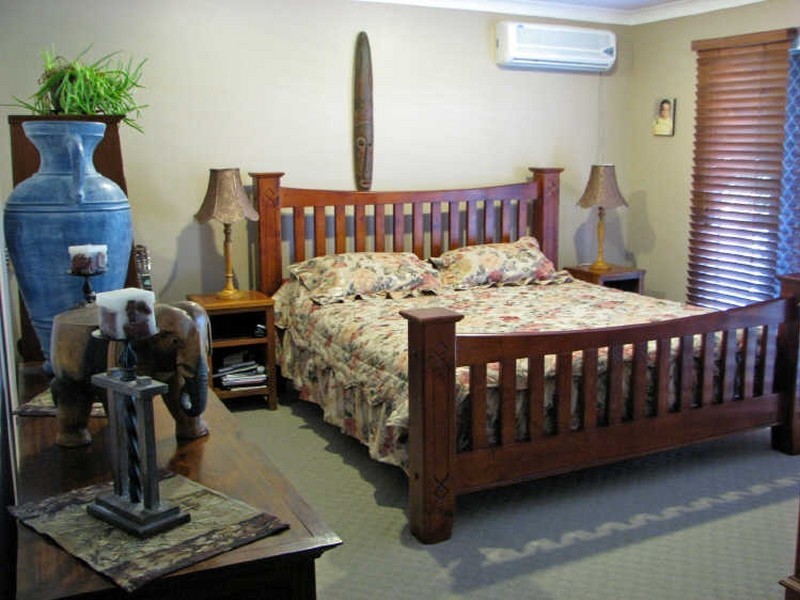9 Pago Terrace, Pacific Pines QLD 4211