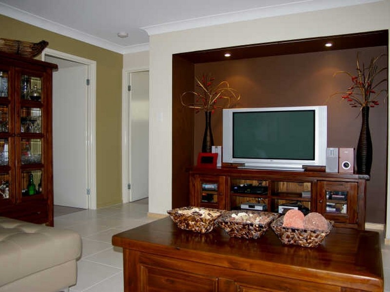 23 Carmarthen Circuit, Pacific Pines QLD 4211