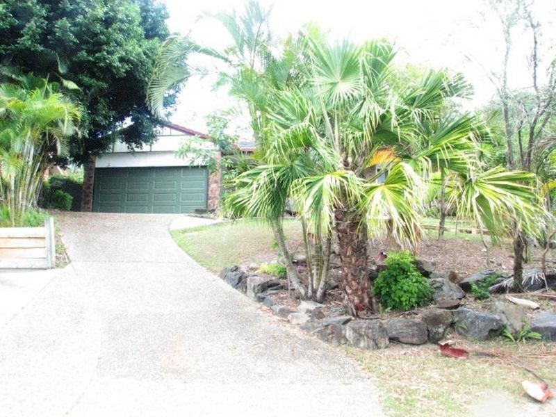 98 Pacific Pines Boulevard, Pacific Pines QLD 4211