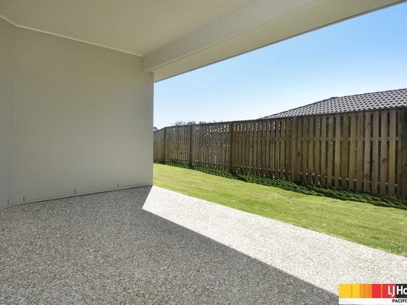 9 Starkey Street, Pacific Pines QLD 4211