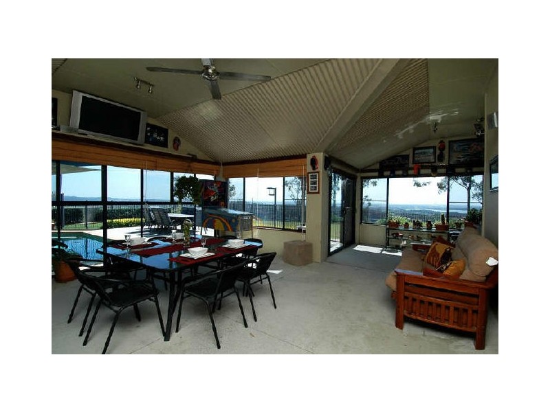 47 Hillary Circuit, Pacific Pines QLD 4211