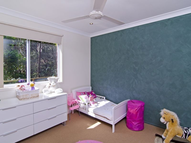 8 Jane Lane, Oxenford QLD 4210