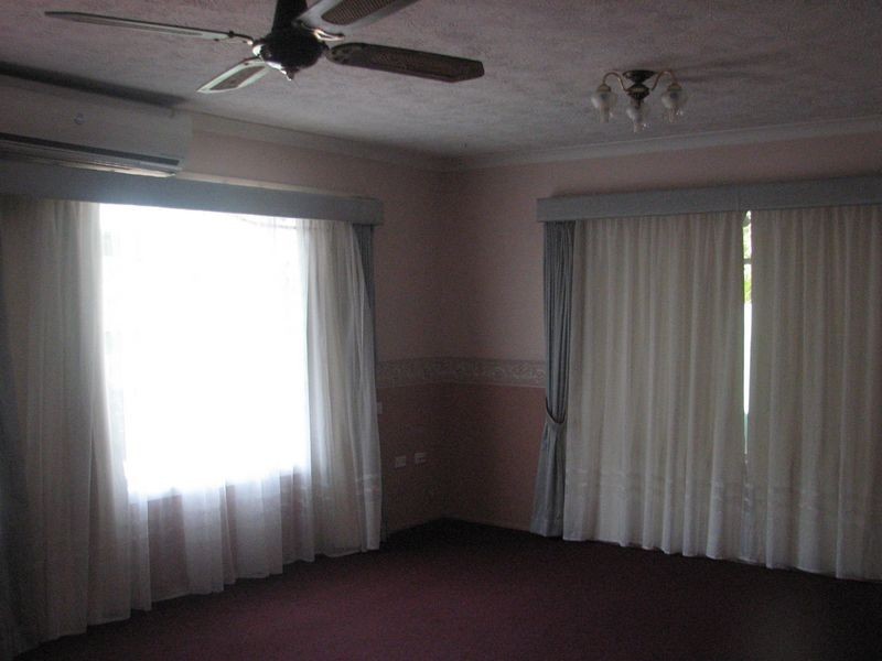 18 Wells St, Southport QLD 4215