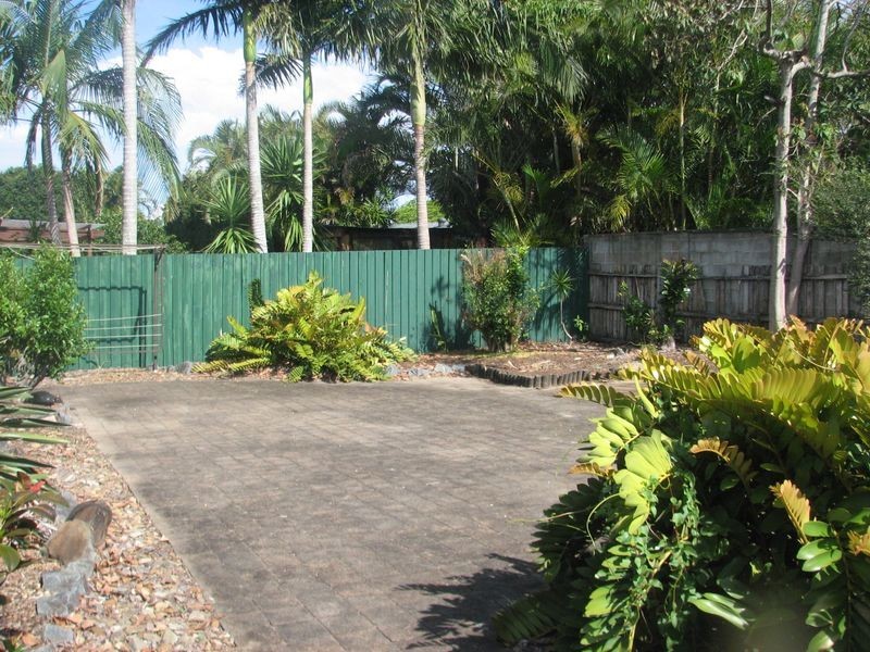 18 Wells St, Southport QLD 4215