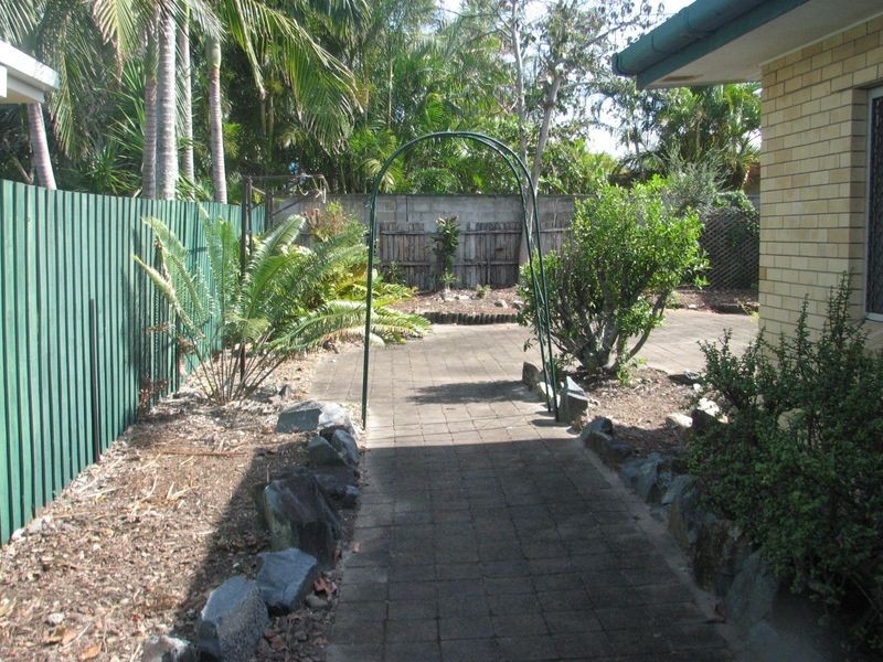 18 Wells St, Southport QLD 4215