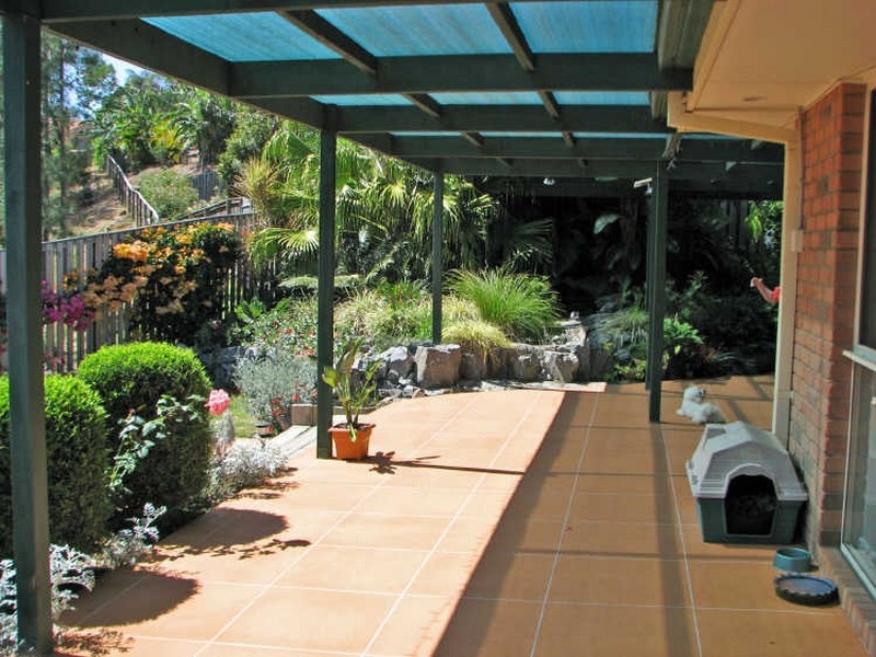 38 Manra Way, Pacific Pines QLD 4211