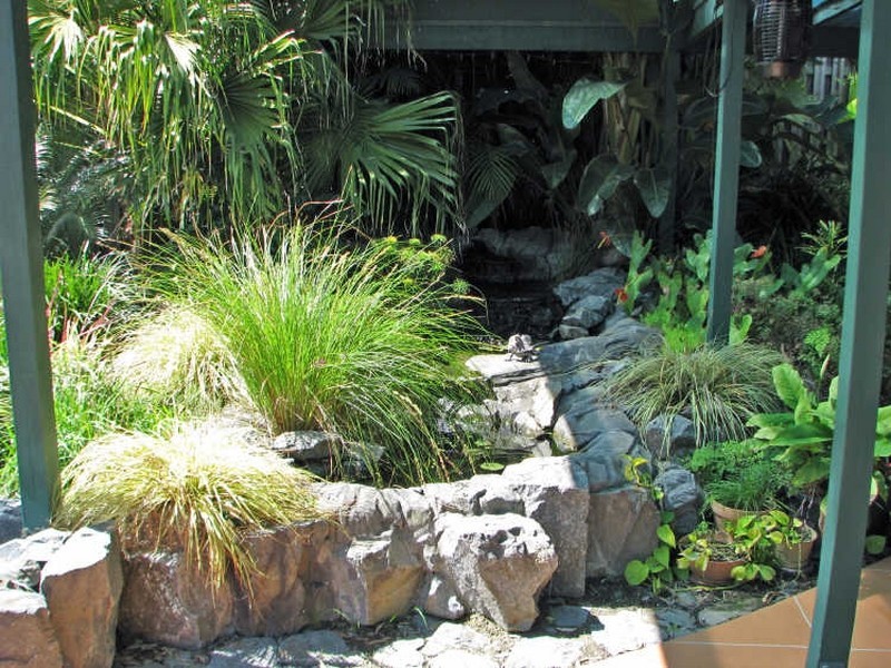 38 Manra Way, Pacific Pines QLD 4211