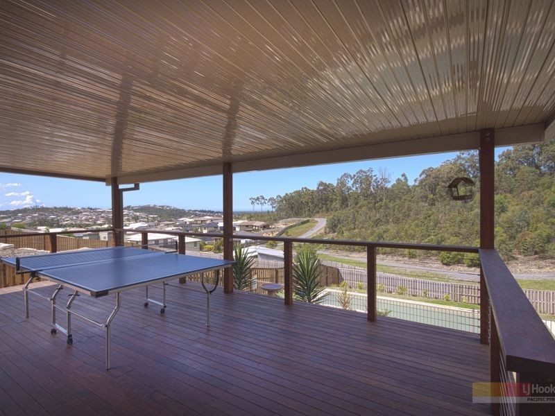 34 Wunburra Circle, Pacific Pines QLD 4211