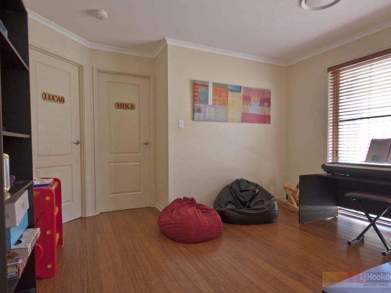 34 Wunburra Circle, Pacific Pines QLD 4211