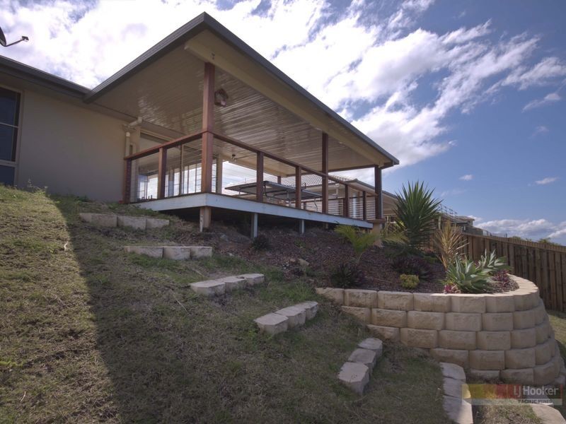 34 Wunburra Circle, Pacific Pines QLD 4211