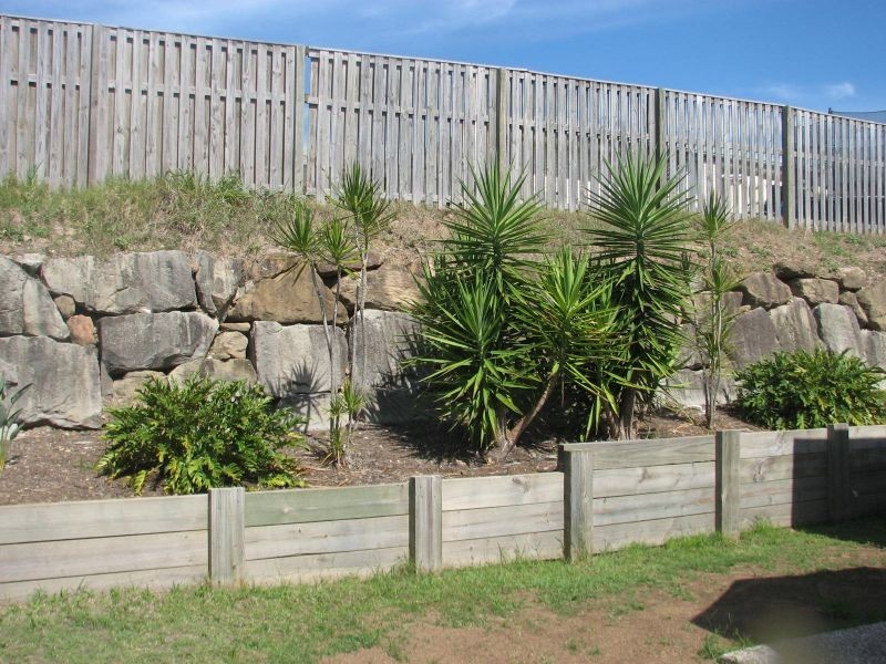 10 Kadie Place, Pacific Pines QLD 4211