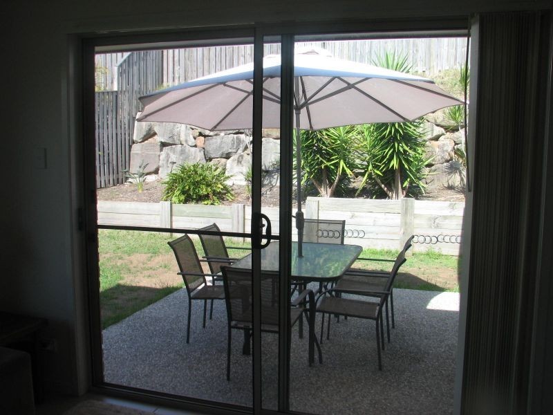 10 Kadie Place, Pacific Pines QLD 4211