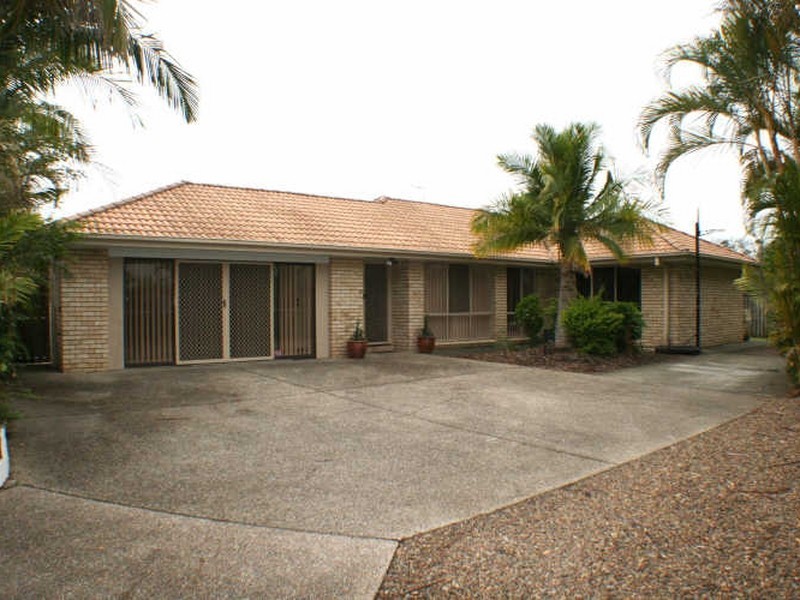 14 Kingman Court, Pacific Pines QLD 4211
