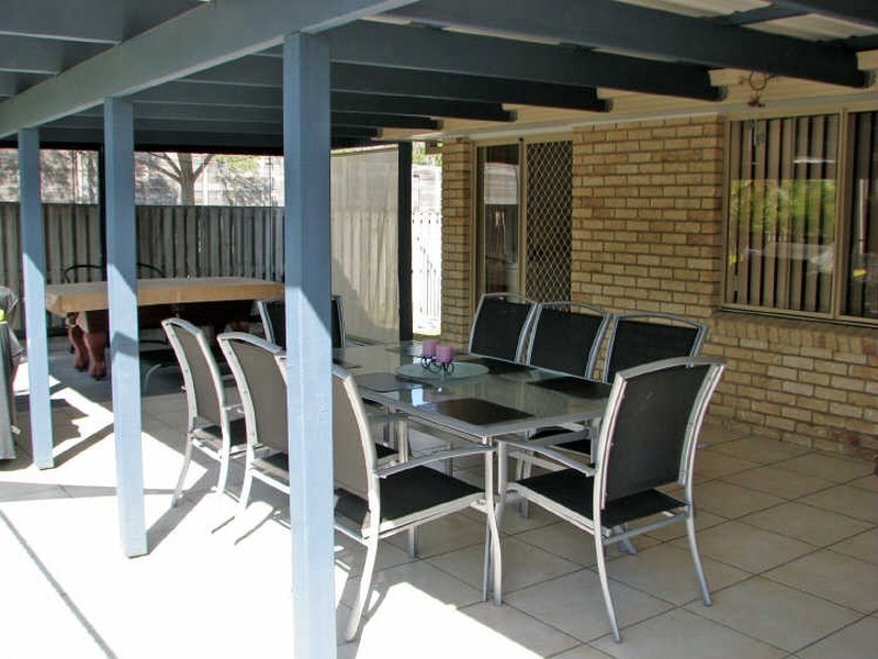 14 Kingman Court, Pacific Pines QLD 4211