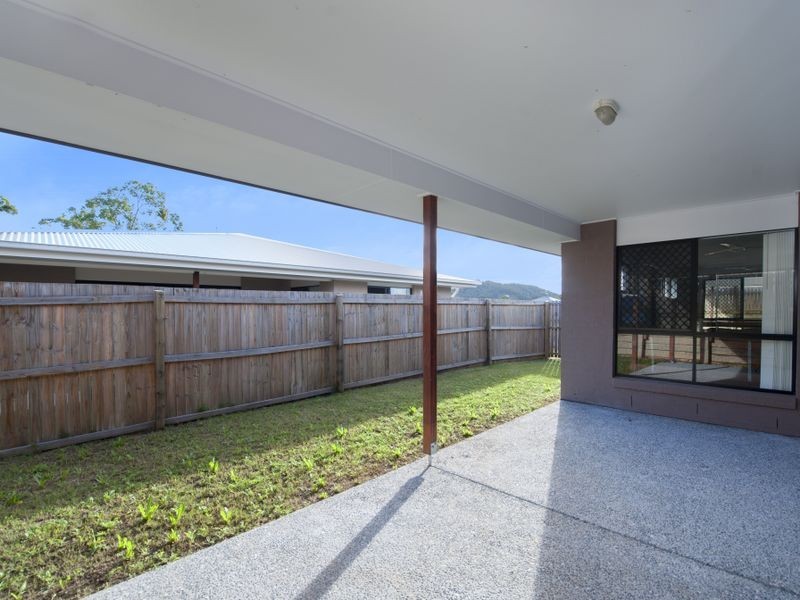 17/13 Rise Circuit, Pacific Pines QLD 4211