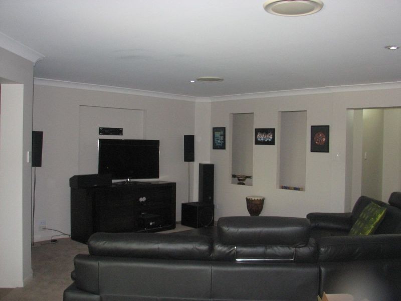 4 Welumba Close, Pacific Pines QLD 4211