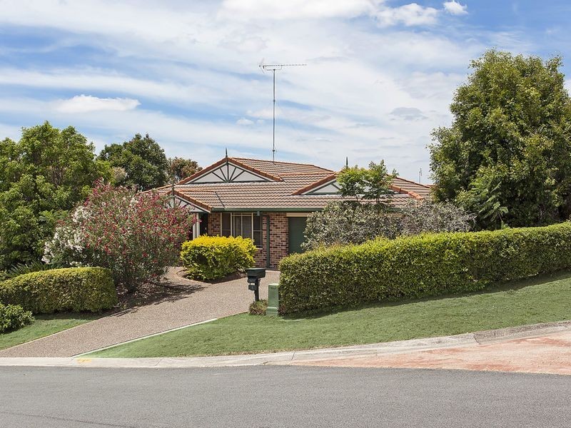 6 Papara Street, Pacific Pines QLD 4211