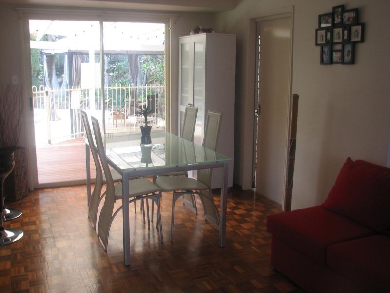 17 Pinehill Drive, Oxenford QLD 4210