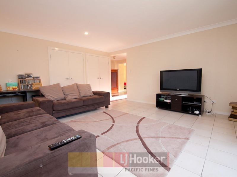 6 Easter Crescent, Pacific Pines QLD 4211