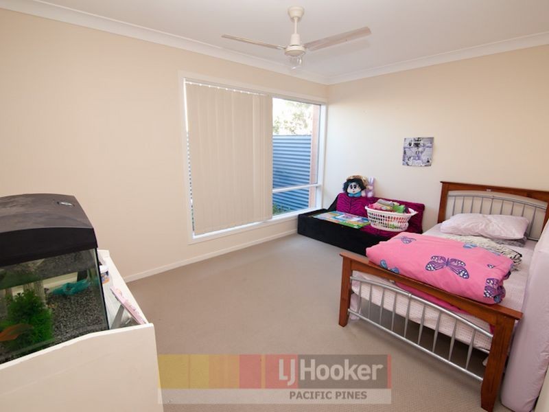 6 Easter Crescent, Pacific Pines QLD 4211