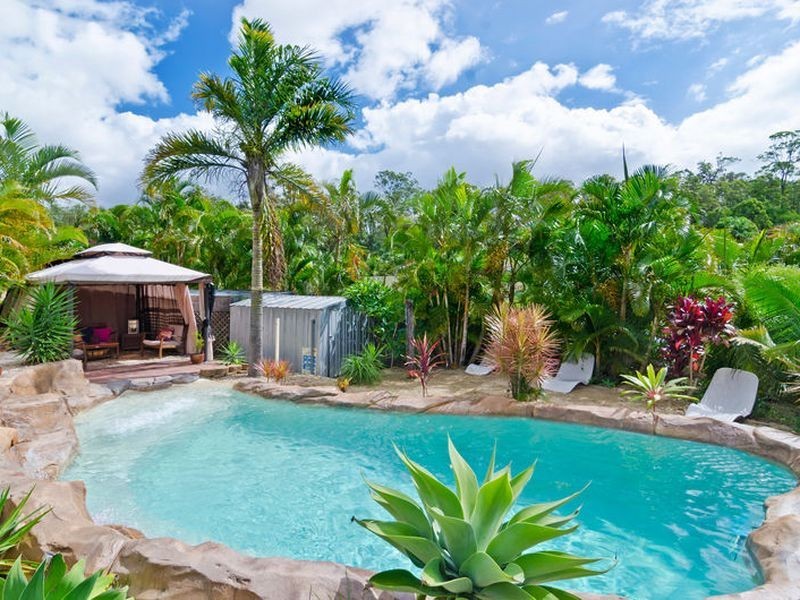 7 Nottinghill Place, Oxenford QLD 4210