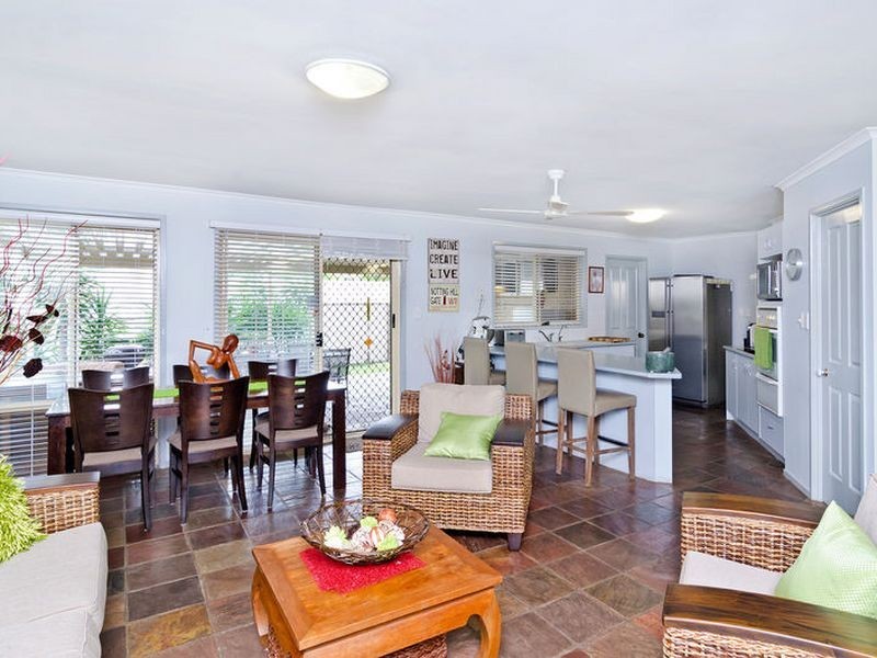 7 Nottinghill Place, Oxenford QLD 4210