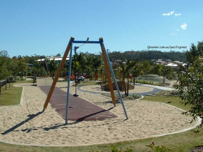 27 Bimberi Row, Pacific Pines QLD 4211