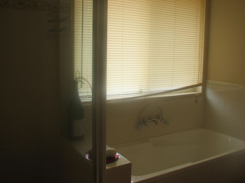 26 Easter Crescent, Pacific Pines QLD 4211