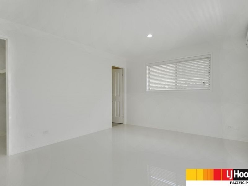 1 Elkins Street, Pacific Pines QLD 4211