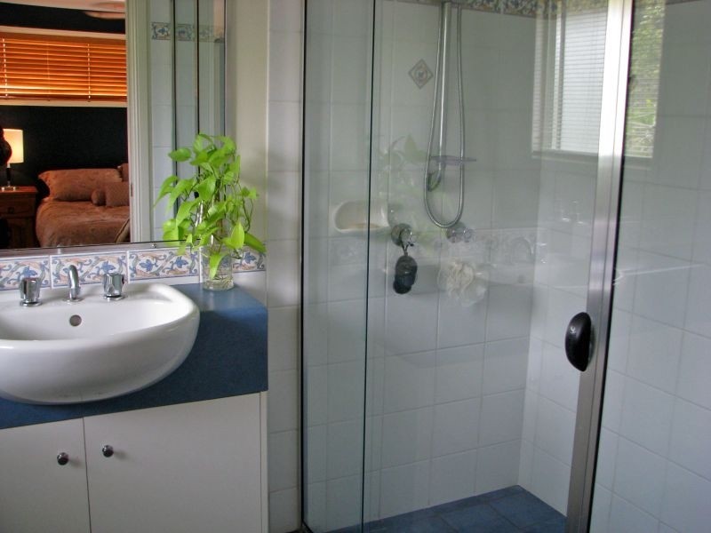 Pacific Pines QLD 4211