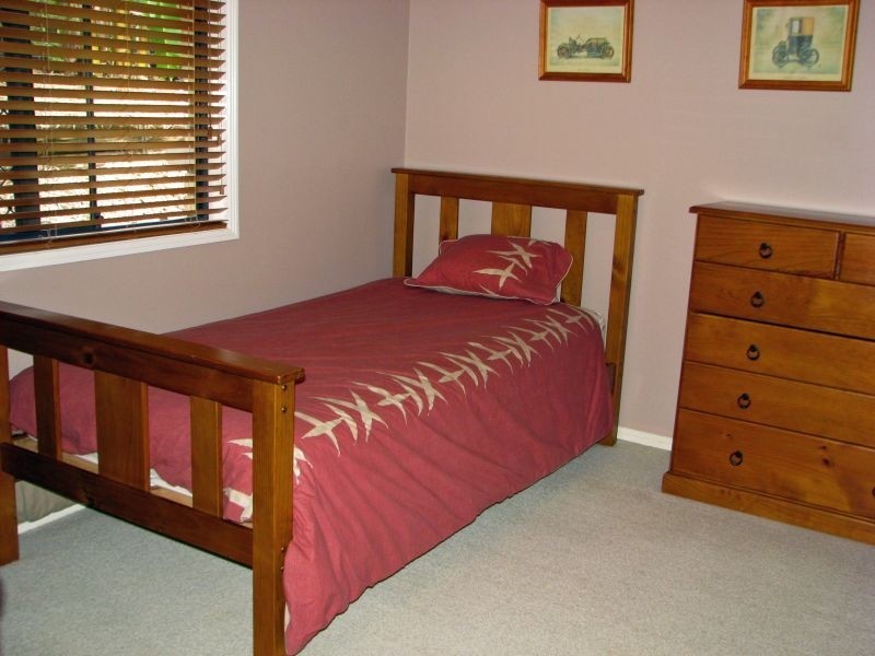 Pacific Pines QLD 4211