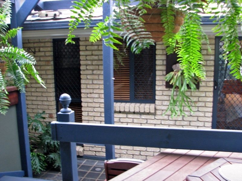 Pacific Pines QLD 4211