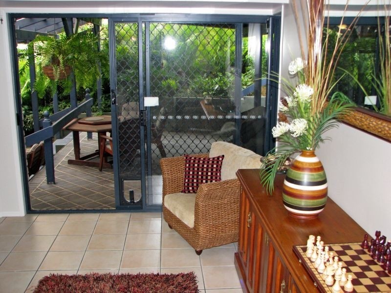 Pacific Pines QLD 4211