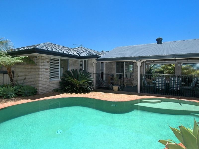 108 Universal Street, Oxenford QLD 4210