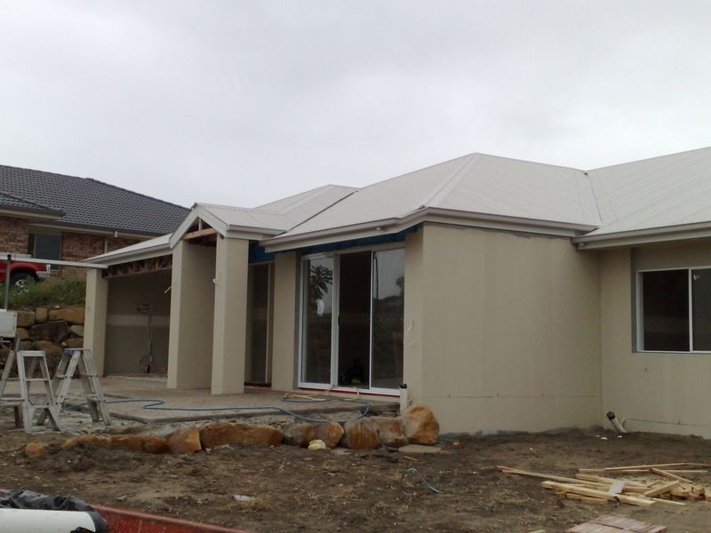 2/18 Bowley Street, Pacific Pines QLD 4211