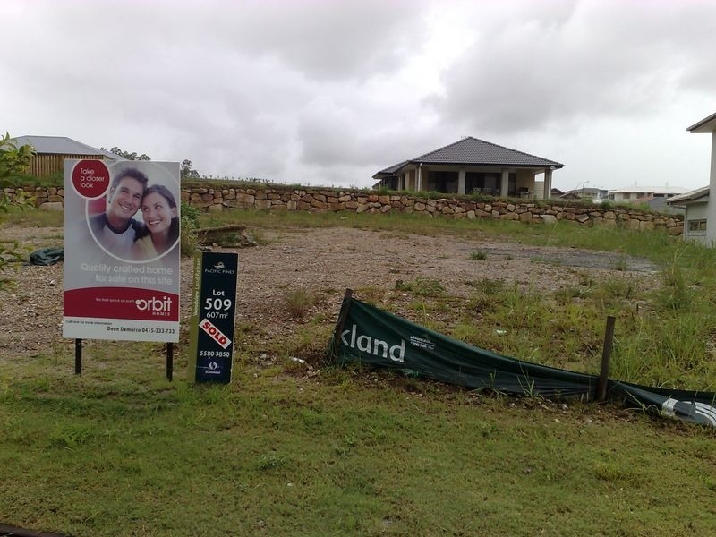 Pacific Pines QLD 4211