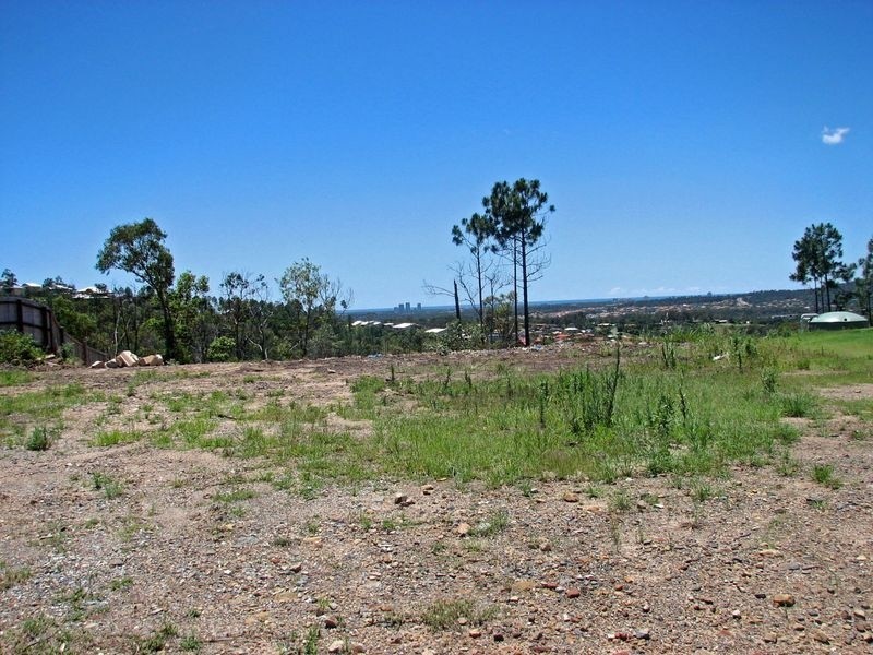 27 Salvado Drive, Pacific Pines QLD 4211