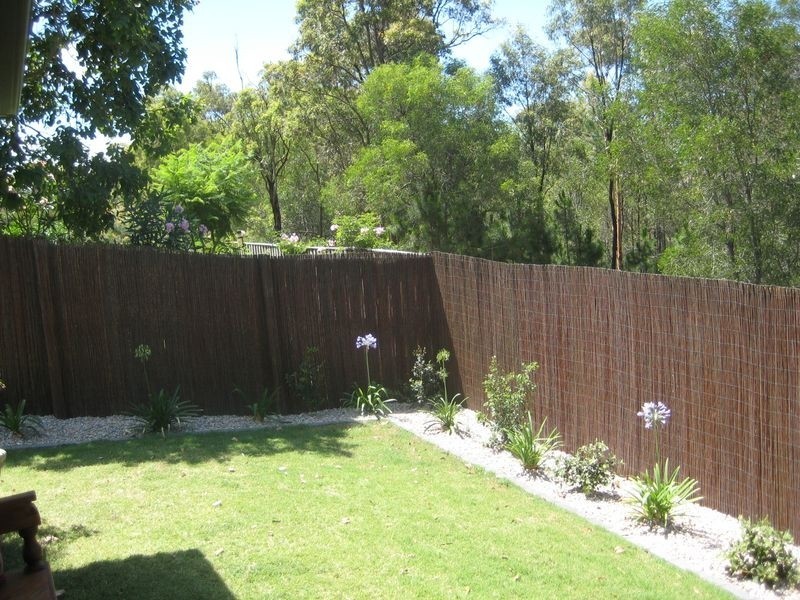 1/16 Penrhyn Street, Pacific Pines QLD 4211
