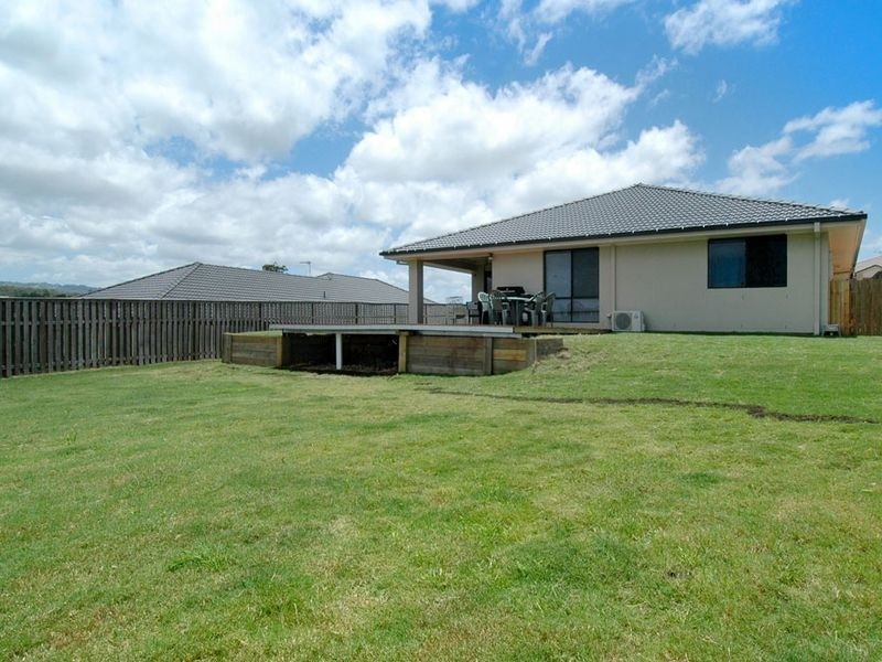 11 Buchanan Circuit, Pacific Pines QLD 4211