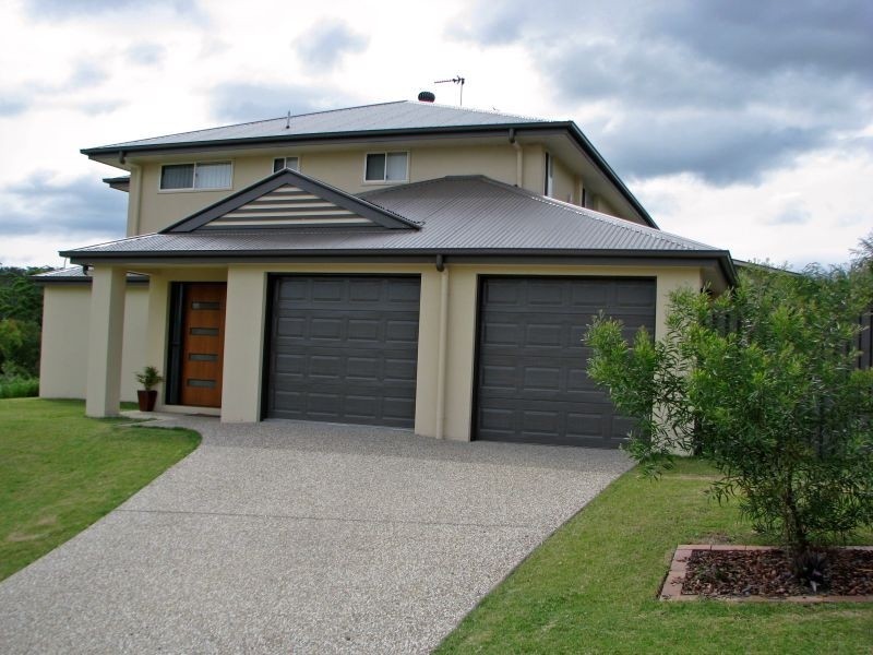 2/75 Buchanan Circuit, Pacific Pines QLD 4211