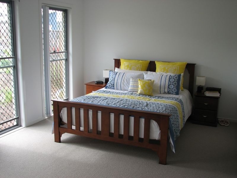 1/14 Argus Place, Pacific Pines QLD 4211