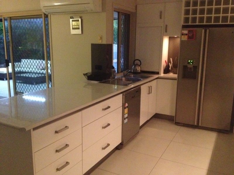 9 Lakewood Court, Parkwood QLD 4214