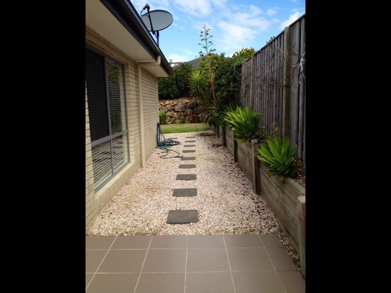 10 Argus Place, Pacific Pines QLD 4211